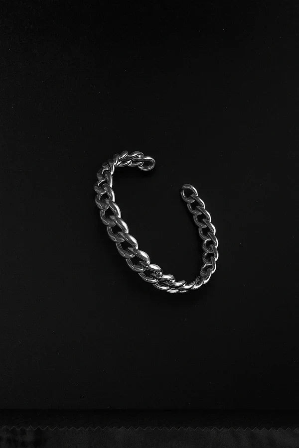 Cuban Handcuff